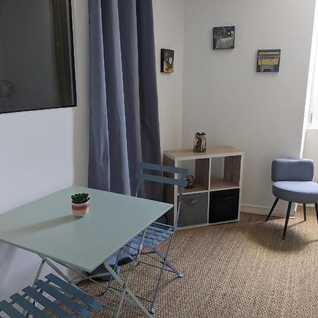 Ferienwohnung L'Hirondelle Le Lion-d'Angers Exterior foto